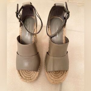 Leather Women's Tan Espadrille Sandals